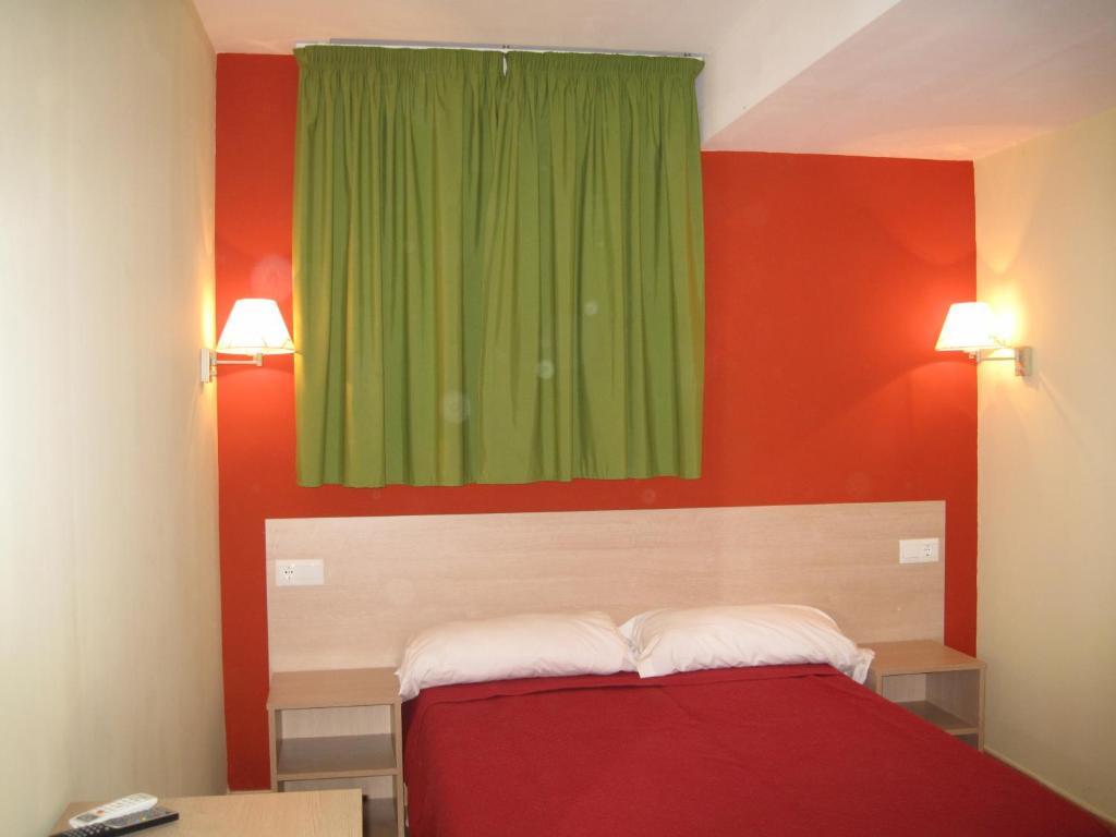 Hostal Ducal II غانديا الغرفة الصورة